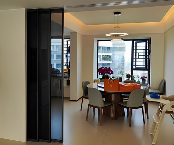Het balkon omsluiten met extra - groot glas + een onzichtbare deur, mijn huis lijkt onmiddellijk 20㎡ groter.